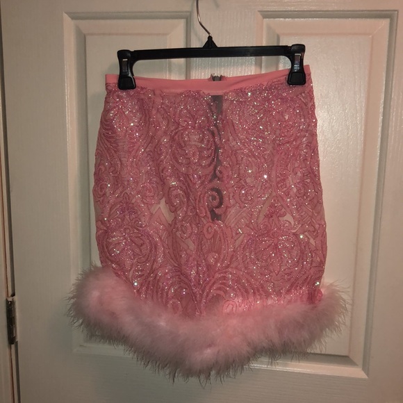 Pink Panther inspired glittery set! 🌸 🌸 - Picture 2 of 4